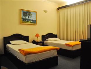 Ha Tien Hotel Bagian luar foto